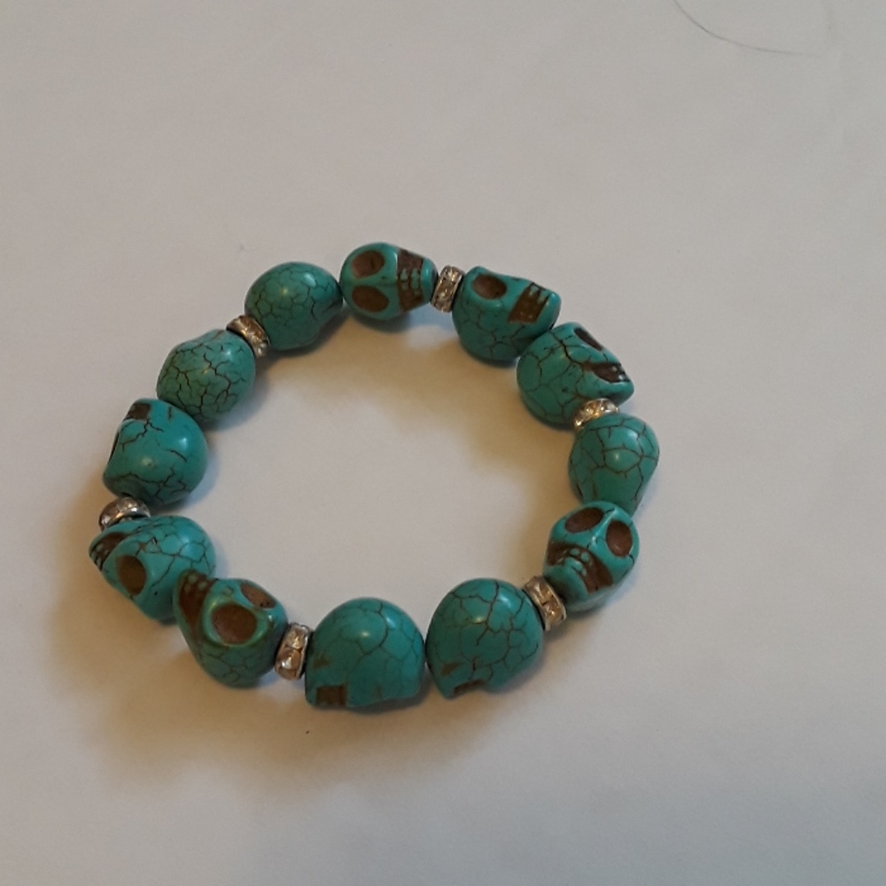 skull bracelet
